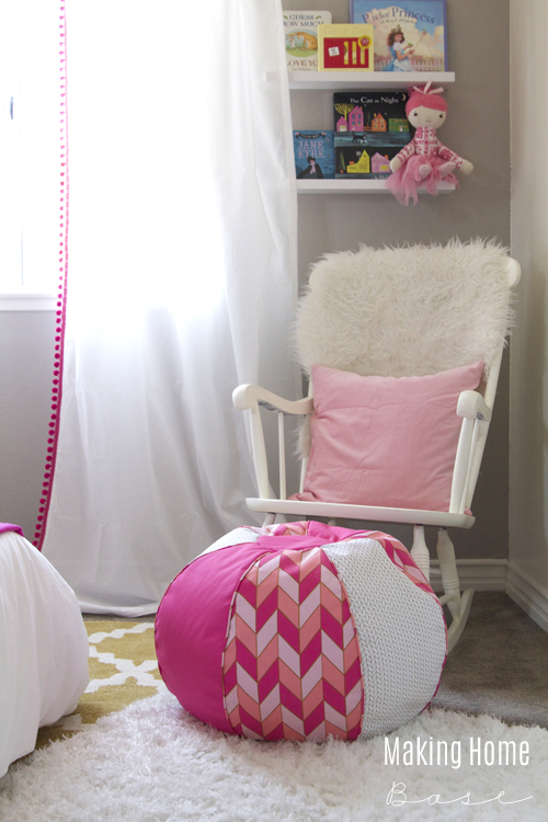 Pink and white girls room