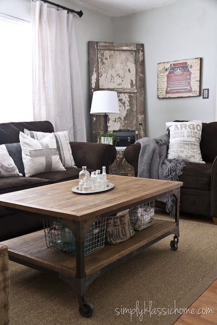 Living Room Decor With Dark Brown Couch