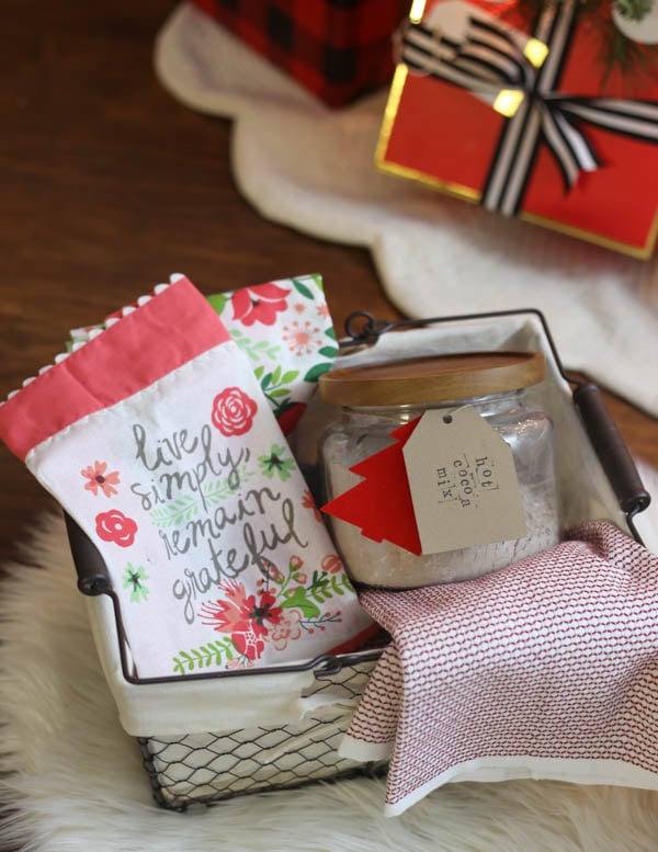 Homemade Hot Cocoa Gift Basket