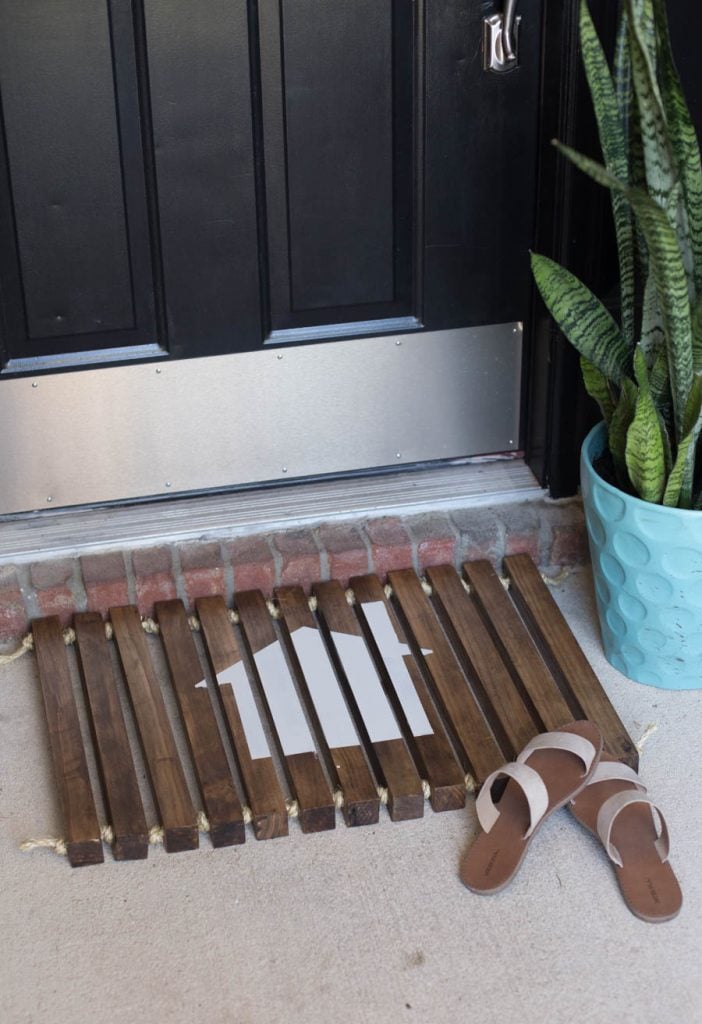 DIY Wooden Stenciled Doormat