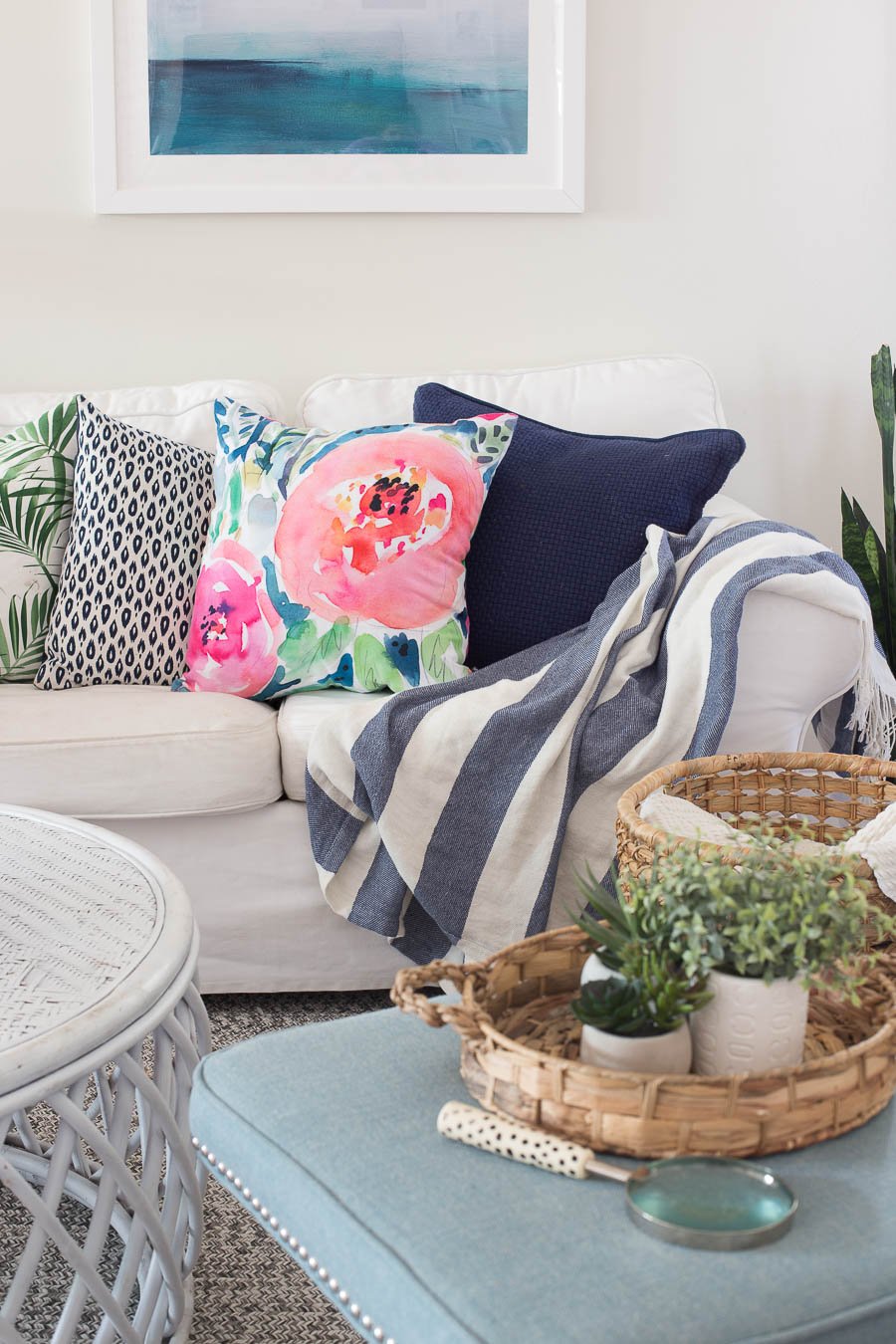 WOW this girl reveals all of her throw pillow sources.