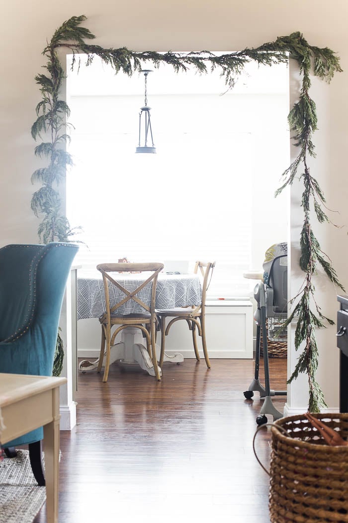 REAL Christmas Home Tour - Bloggers share real, unstyled pics of their homes during Christmas time