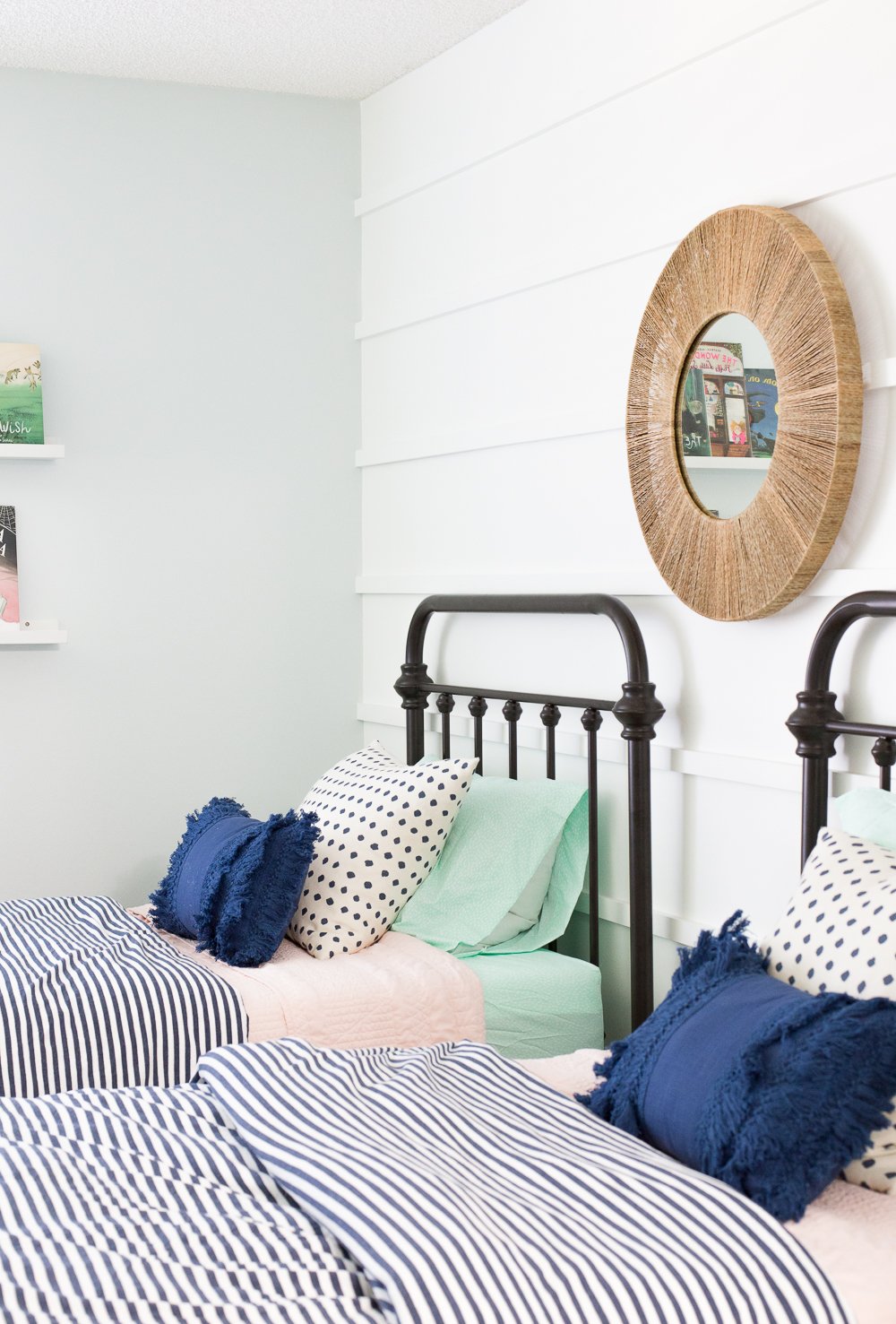 Gorgeous Horizontal Board And Batten Accent Wall A Diy