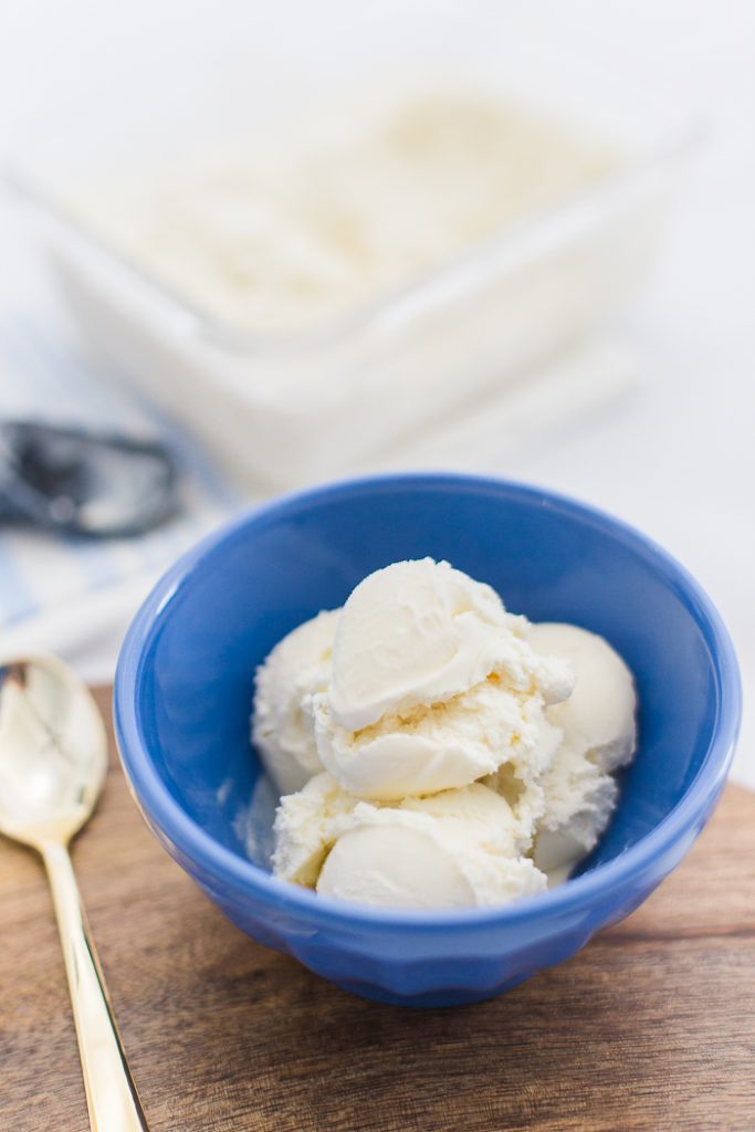 Easy Recipe For Classic Homemade Vanilla Ice Cream In The Kitchen Aid