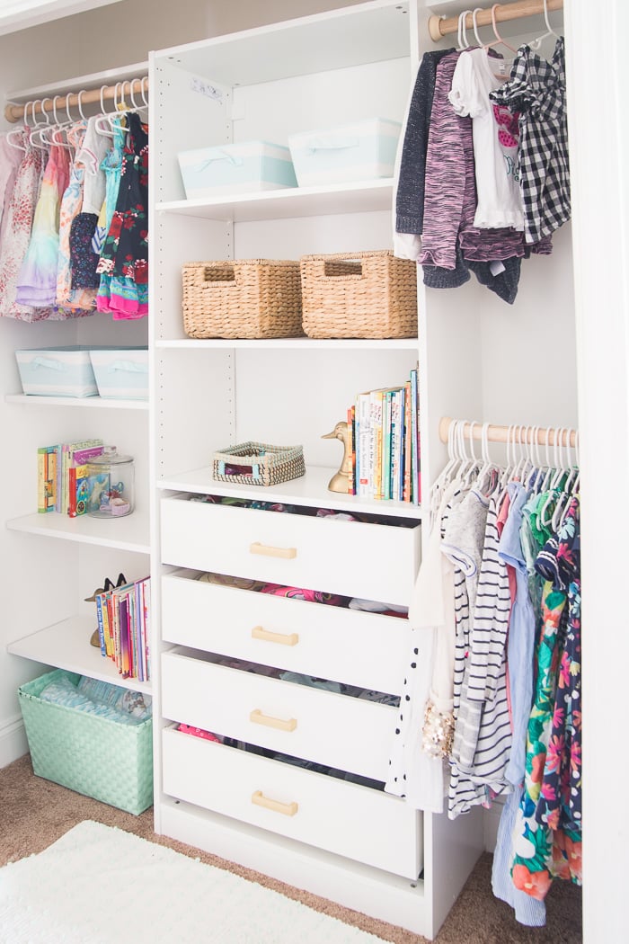 organising kids wardrobe