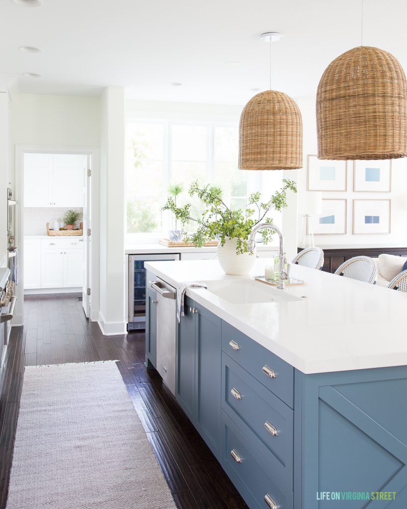 Gorgeous Blue Painted Island - Bejamin Moore Providence Blue