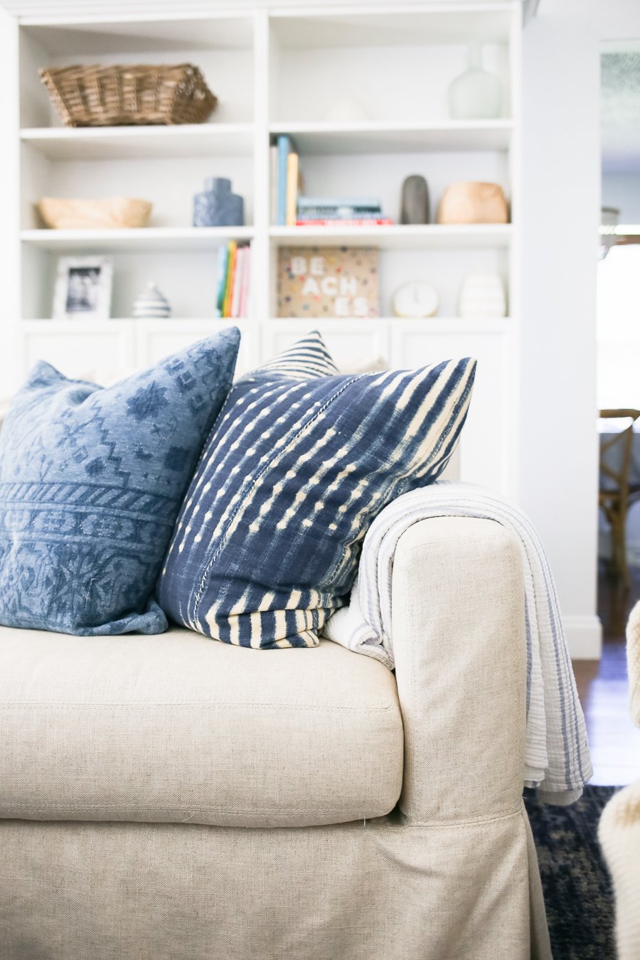 My Ultimate Guide: Where to Shop for Decorative Pillows