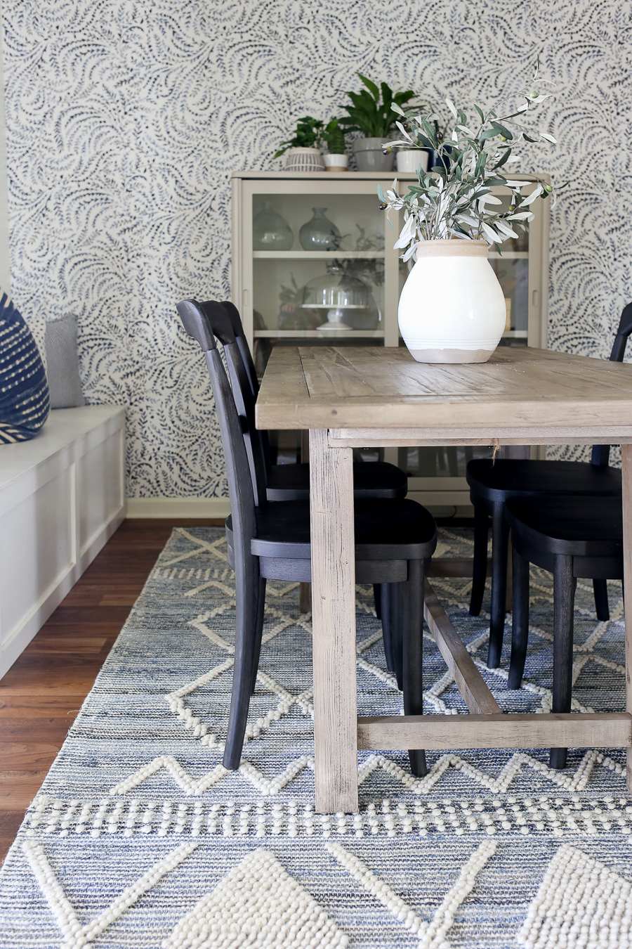 Dining-Room-4.jpg