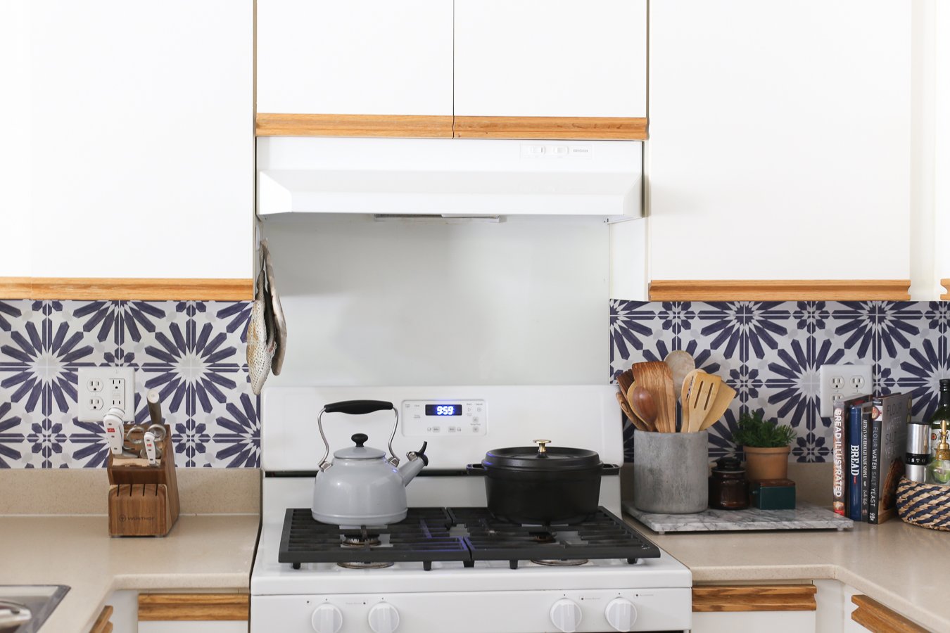 How to Install Peel and Stick Backsplash in a Kitchen