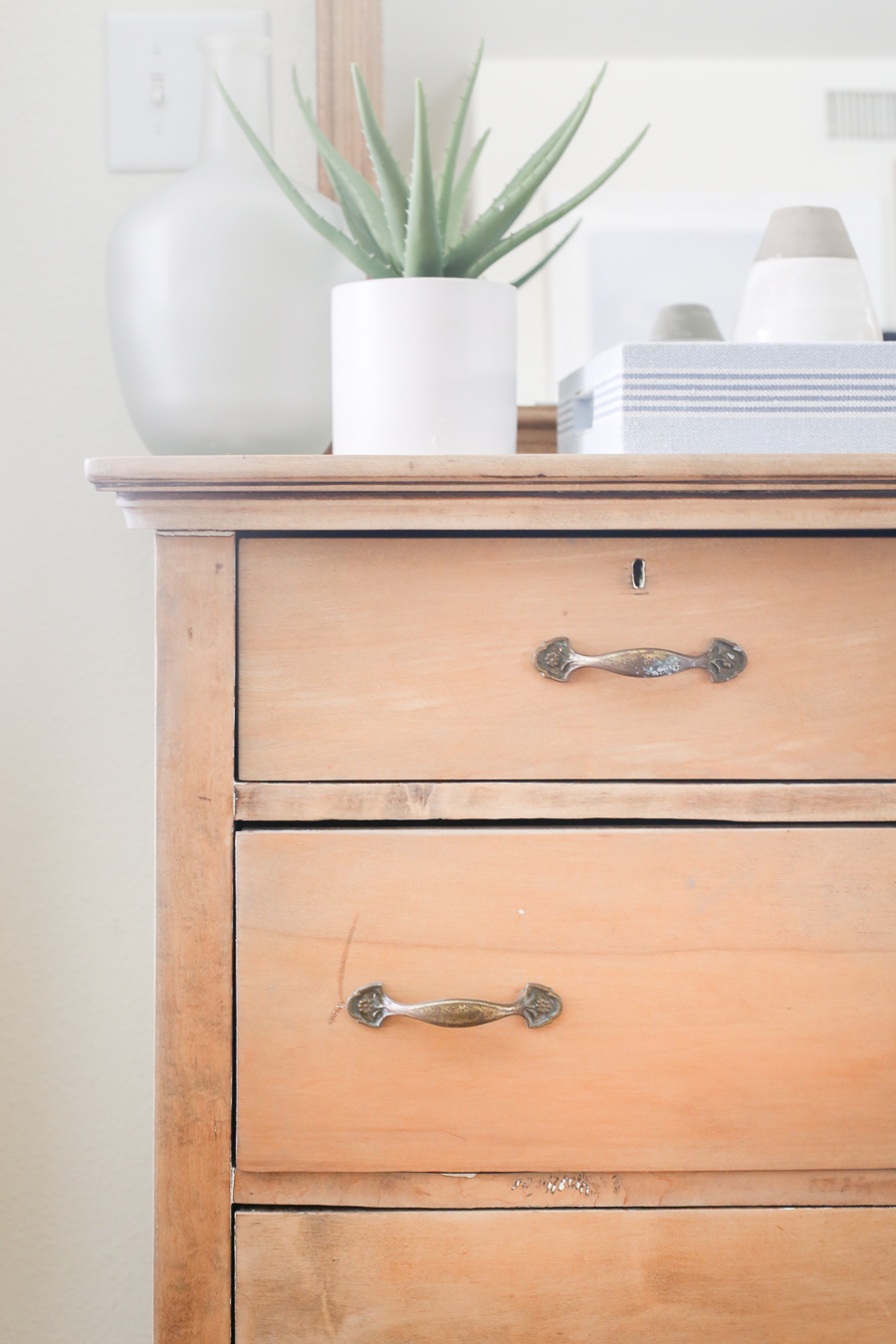 How to Bleach Wood Furniture A DIY Tutorial and Guide