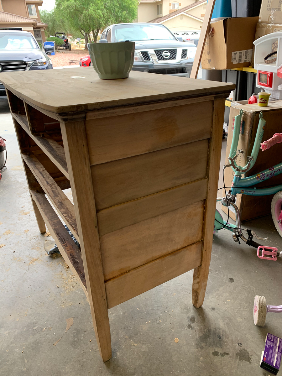 How to Bleach Wood Furniture