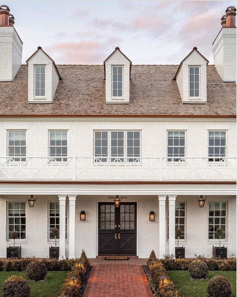 white house painted alabaster by sherwin williams