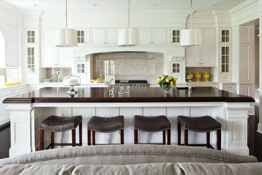 warm white painted cabinets