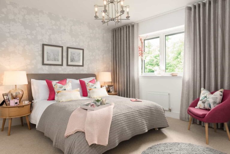 Should Curtains Touch the Floor? Guide to Curtain Length