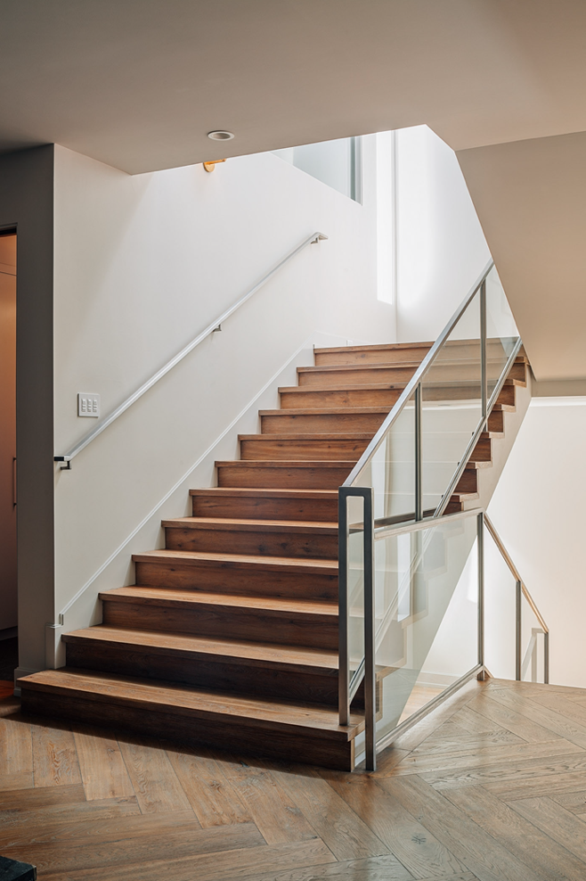 Stair Riser Ideas to Beautify your Staircase