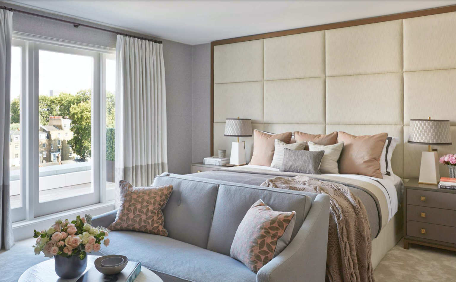 Bedroom Sitting Area Ideas and Inspiration