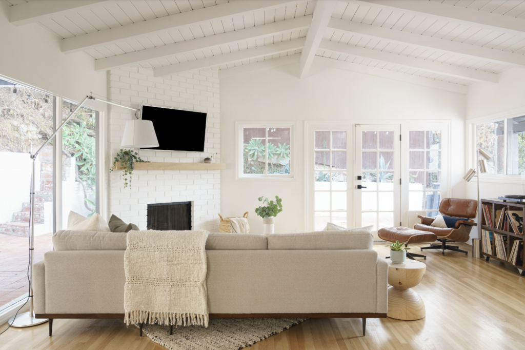 Corner Fireplace Ideas How To Design Around An Awkward Feature corner-fireplace-ideas-how-to-design-around-an-awkward-feature