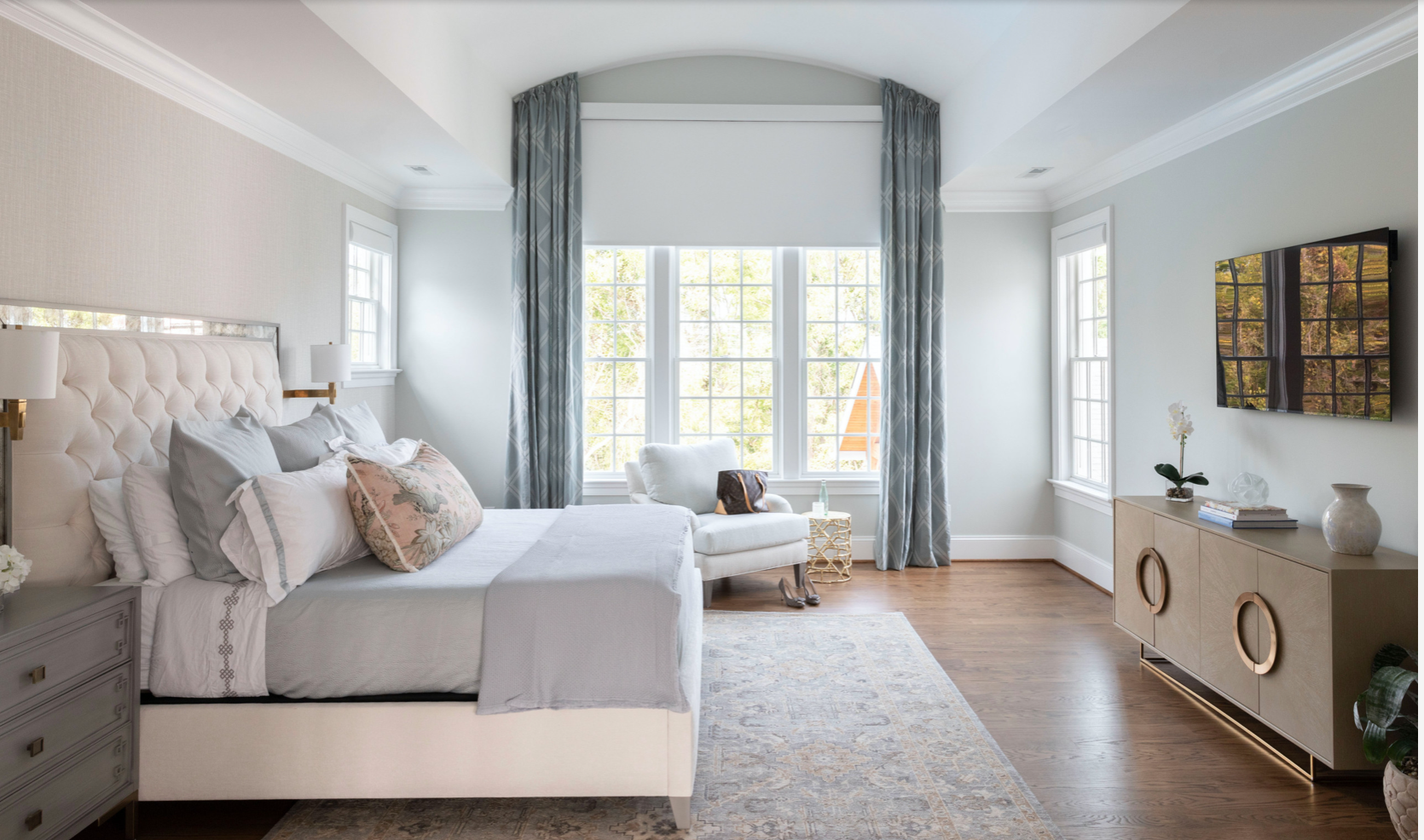 Cathedral Ceilings vs Vaulted Ceilings