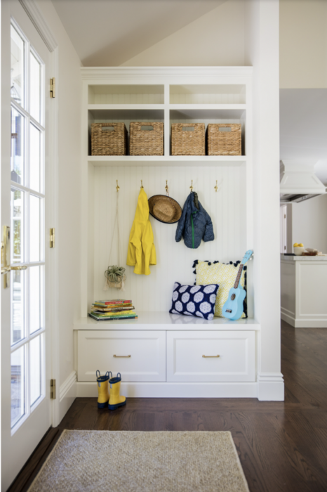 Entryway Bench With Storage: Practical Ideas for Organizing Your Foyer