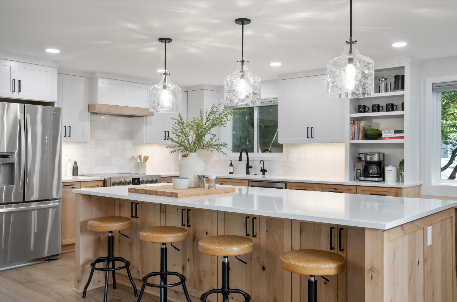 Sherwin Williams Eider White - A Soft, Light Gray