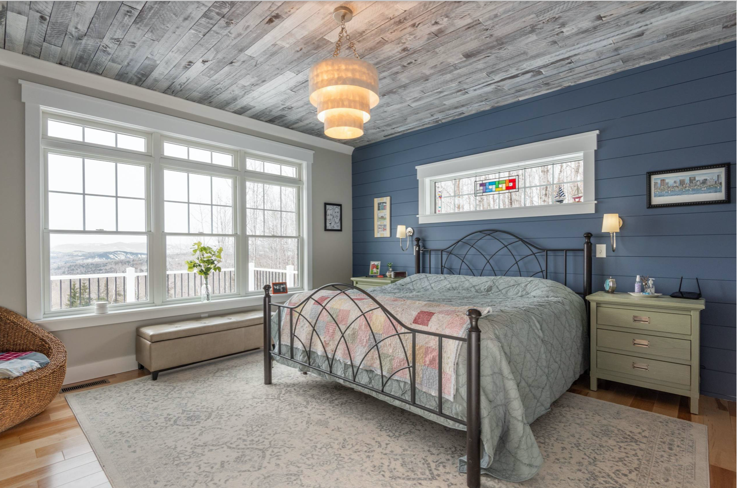 Navy Blue Accent Wall Design Inspiration