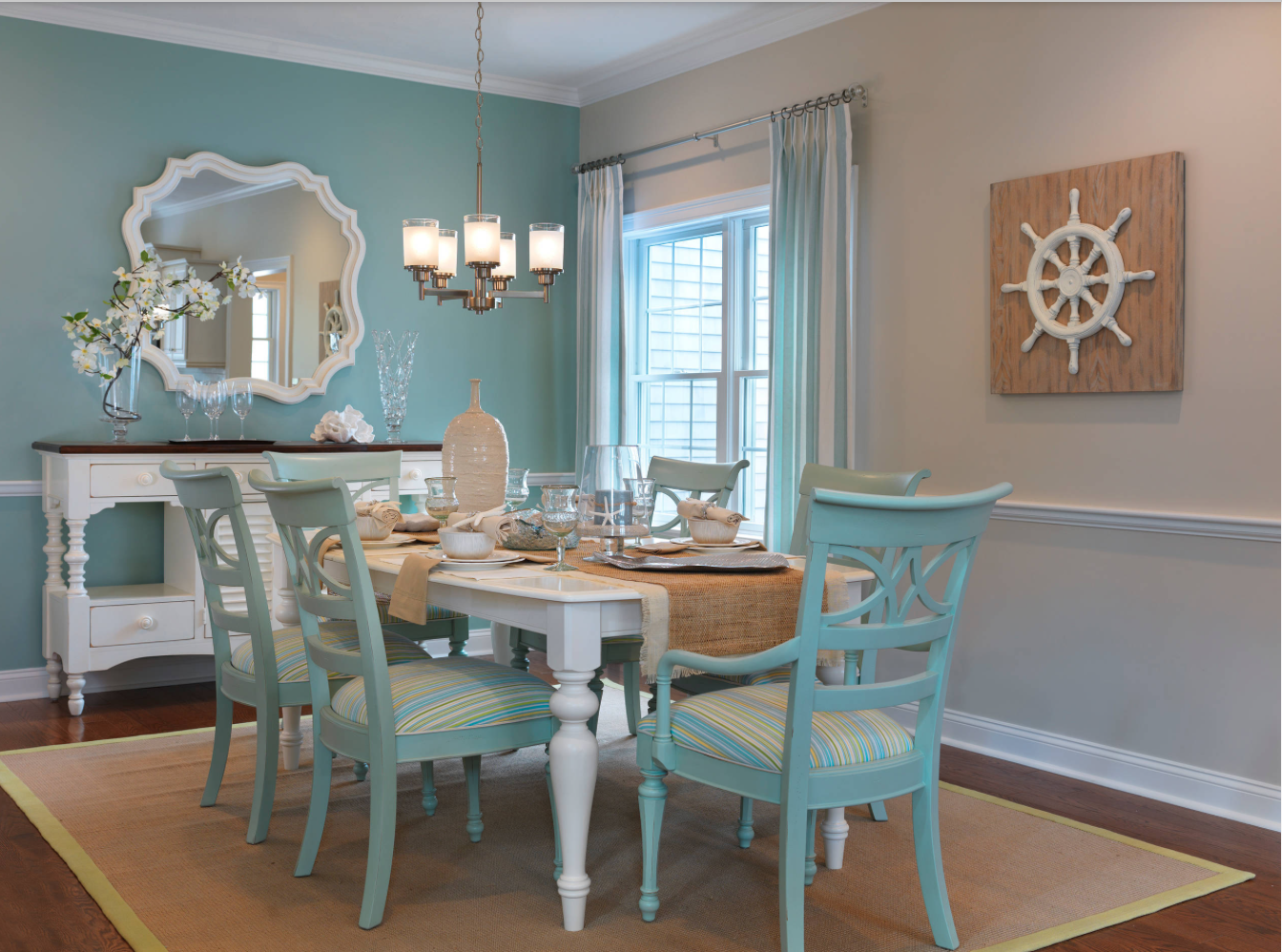 Dining Room Accent Wall Ideas and Inspiration