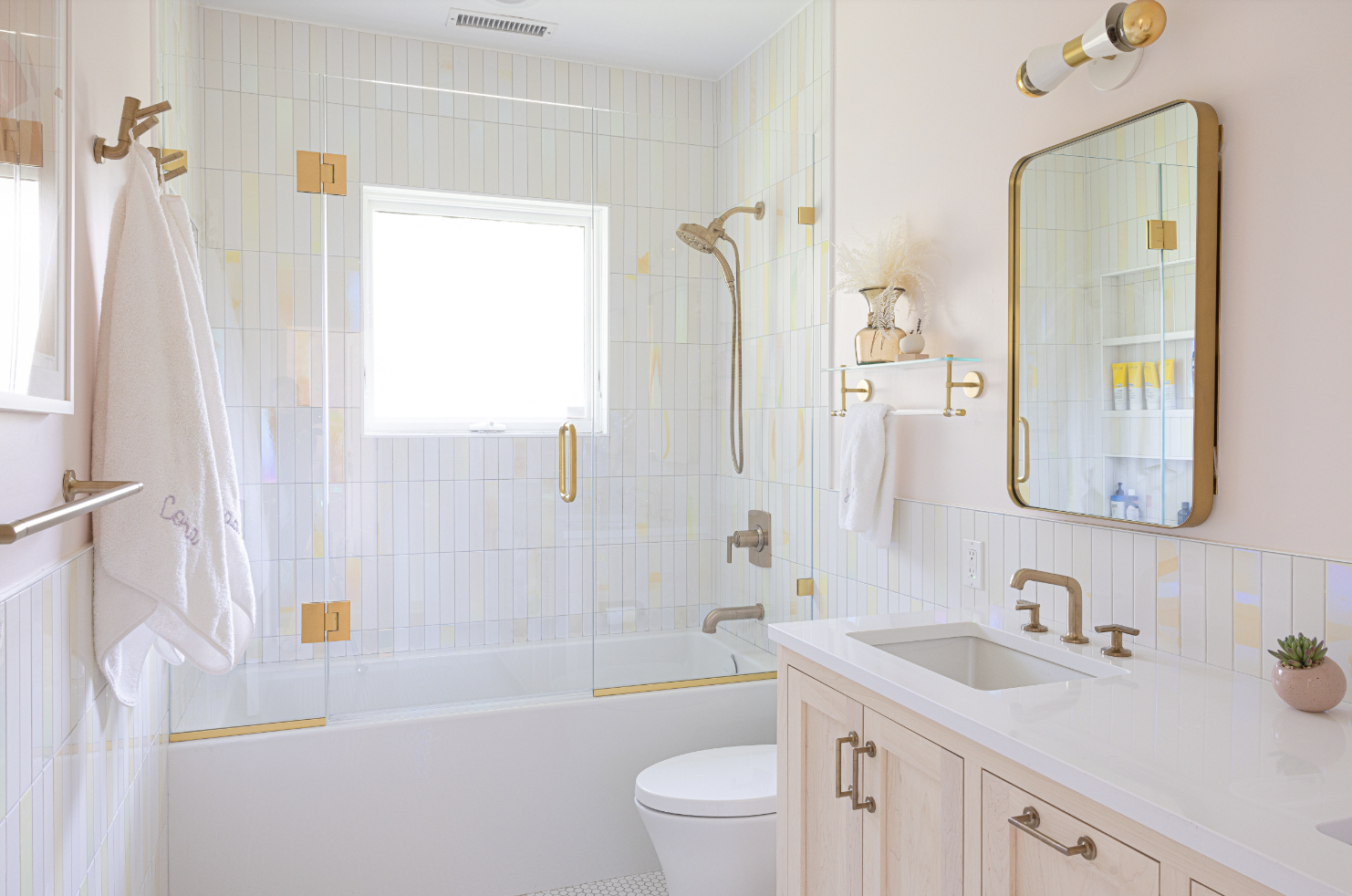 Cool and Colorful Shower Tile Ideas